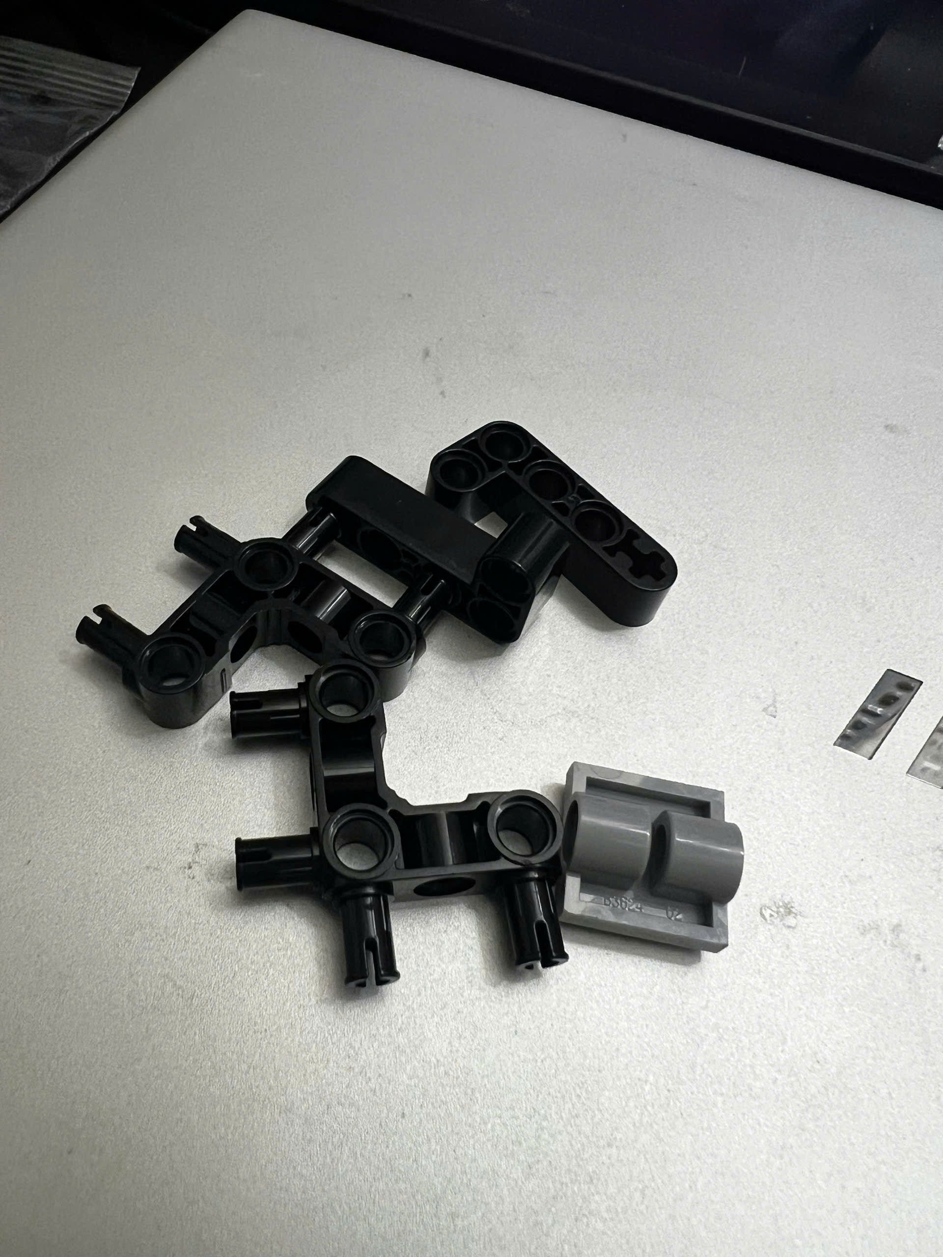 1 kí gạch lộn xộn gạch mới 100% 1 kí gạch lộn xộn gạch mới 100%